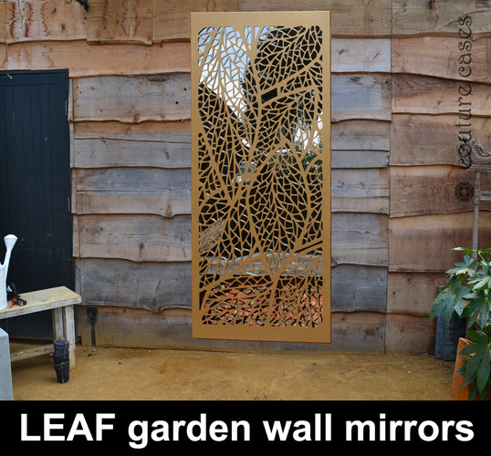 Decorative wall mirror for modern gardens