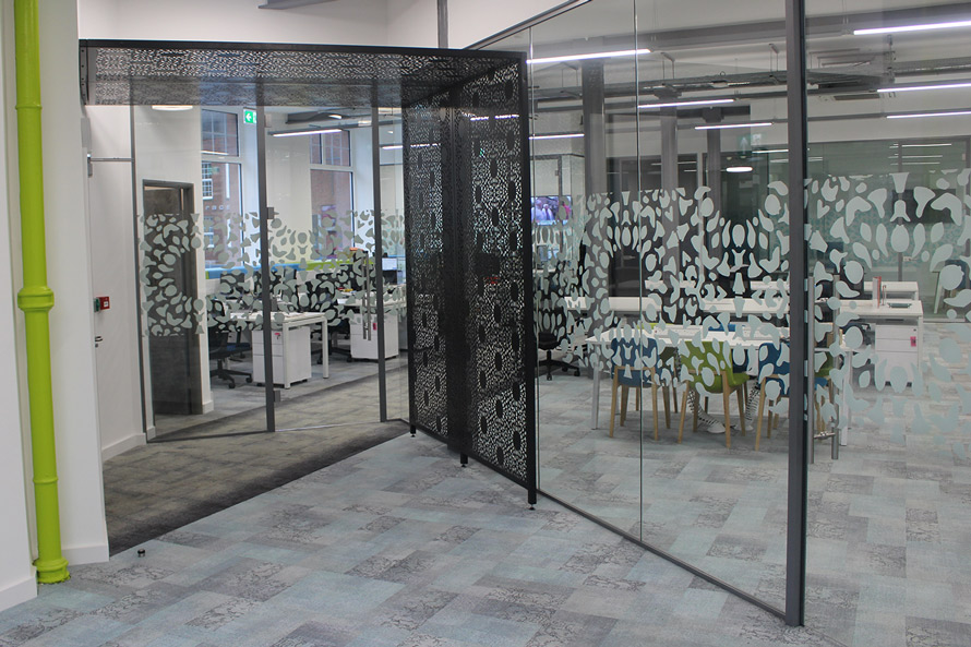 nottingham-lace-laser-cut-screens-in-satin-black-with-vertical-and-horizontal-screens-and-vinyl-windows