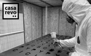 spraypainting MDF by CASAREVO