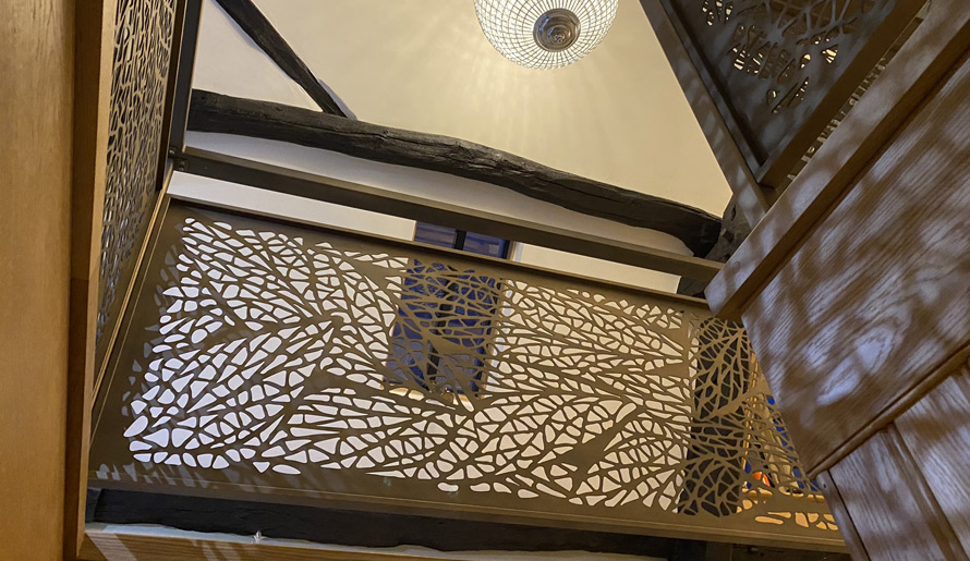 Antique brass laser cut balustrades in Leaf Pattern – laser cut